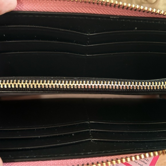 Kate Spade Instarsia Scallop Rococo Pink Wallet - Picture 7 of 11